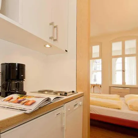 Astrid, T1 Duesseldorf Appartement *