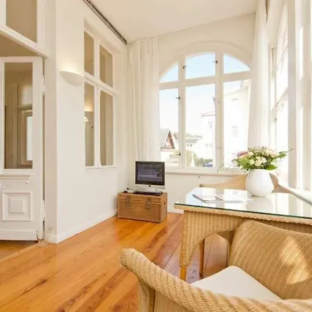 Astrid, T1 Duesseldorf